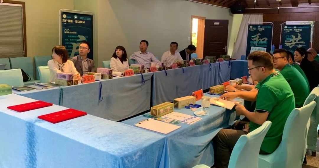 熱烈祝賀|印覺集團(tuán)與陜西紫陽縣政府簽訂戰(zhàn)略協(xié)議