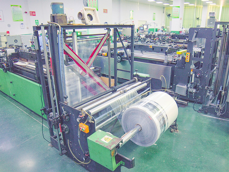 尋找塑料袋廠家需要參考的5個(gè)因素